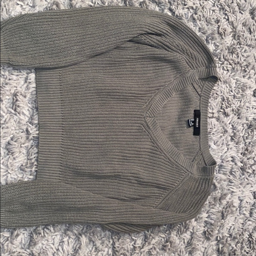 Forever 21 Knitted Crop Sweater in Olive Green